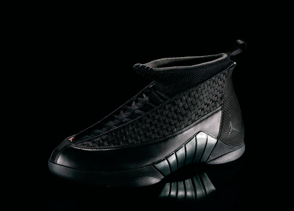 <p>Air Jordan XV - "Speed of Sound" (2000): MJ retires again, prompting the XVs to feature the numbers 23/6/15 on the heel of the shoe: his jersey number, number of NBA titles and number of Air Jordans. (Photo courtesy of Nike)</p>