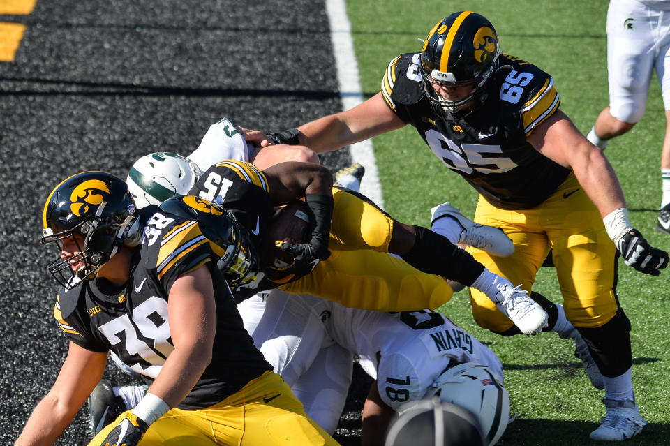 Everything to know about the Iowa Hawkeyes’ 2024, 2025 Big Ten schedules