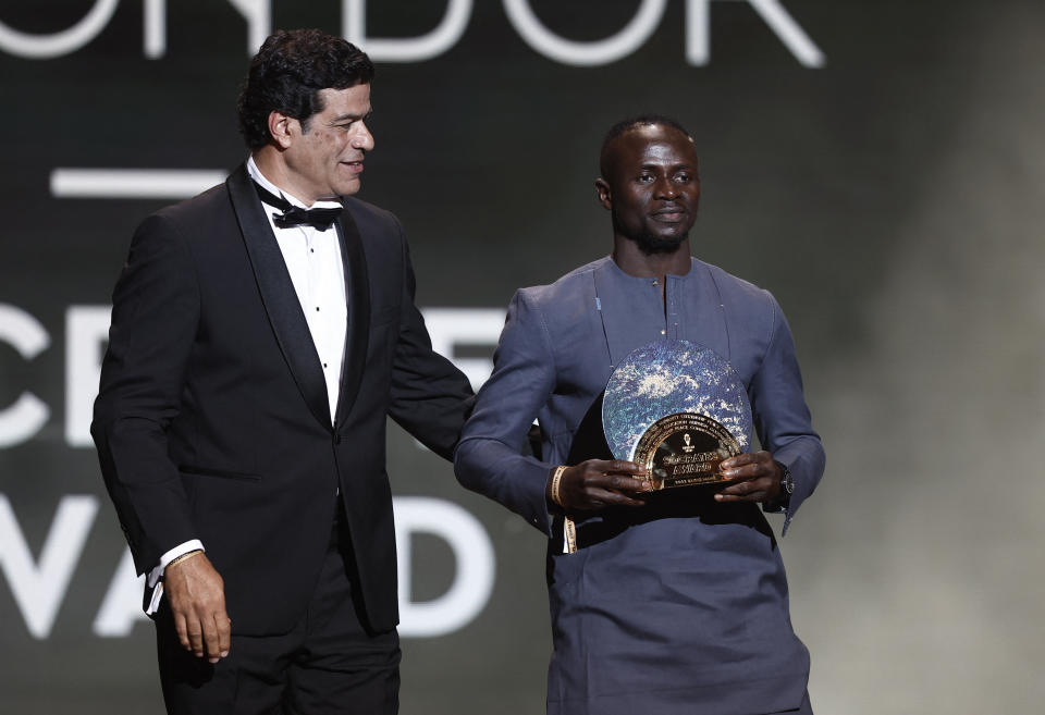 Sadio Mané wurde mit dem erstmals vergebenen Socrates-Award ausgezeichnet. (Bild: Reuters)