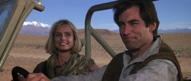 Maryam d'Abo and Timothy Dalton in 'The Living Daylights'