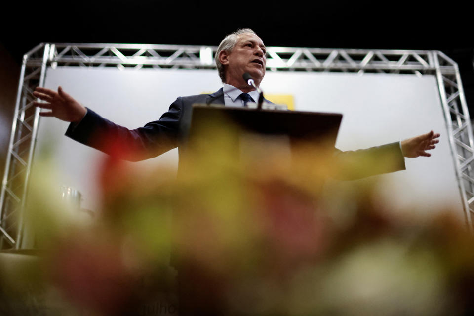 Presidential candidate Ciro Gomes gestures during an annual meeting of the Brazilian scientific community at the University of Brasilia, in Brasilia, Brazil, July 29, 2022. REUTERS/Ueslei Marcelino