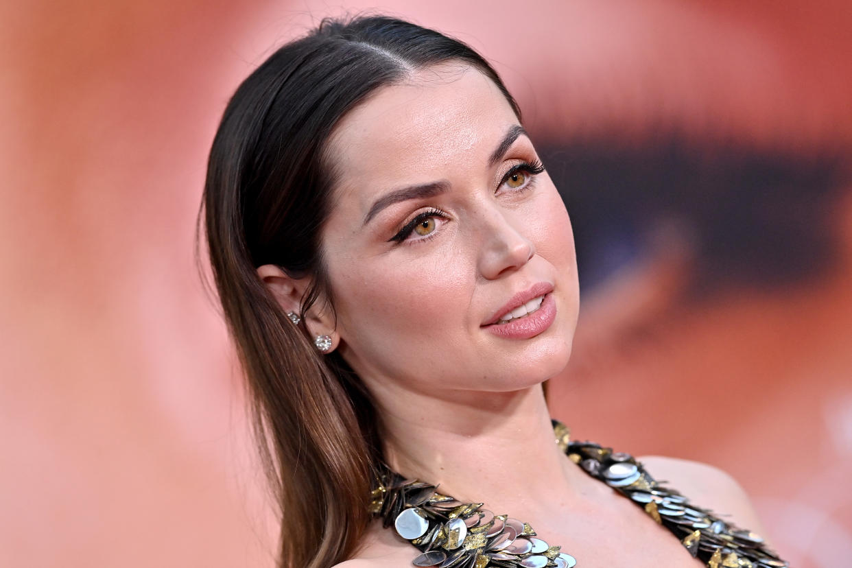 HOLLYWOOD, CALIFORNIA - SEPTEMBER 13: Ana de Armas attends the Los Angeles Premiere of Netflix's New Film 