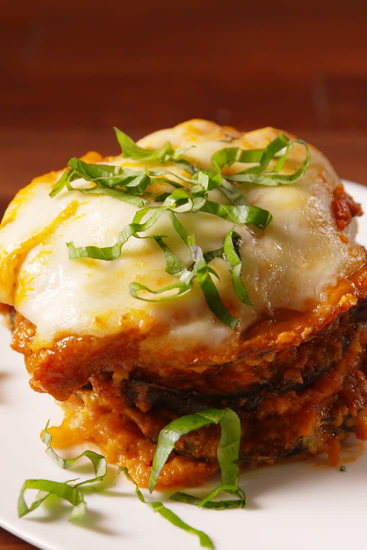 <p>Perfect eggplant parm without the hassle of frying!</p><p>Get the recipe from <a href="https://www.delish.com/cooking/recipe-ideas/recipes/a50701/slow-cooker-eggplant-parm-recipe/" rel="nofollow noopener" target="_blank" data-ylk="slk:Delish;elm:context_link;itc:0;sec:content-canvas" class="link ">Delish</a>.</p><p><strong><a class="link " href="https://www.amazon.com/Hamilton-Beach-33262A-Cooker-6-Quart/dp/B00IWOJSJK?tag=syn-yahoo-20&ascsubtag=%5Bartid%7C1782.g.4369%5Bsrc%7Cyahoo-us" rel="nofollow noopener" target="_blank" data-ylk="slk:BUY NOW;elm:context_link;itc:0;sec:content-canvas">BUY NOW</a><em> Hamilton Beach Slow Cooker, $27; </em><em><span class="redactor-unlink">amazon.com</span></em></strong></p>