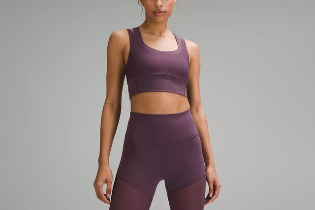 <p>lululemon</p>