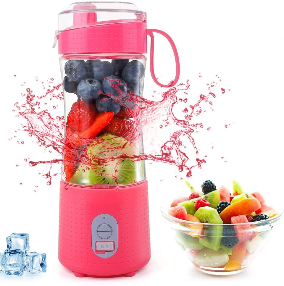 Hathcack Portable Blender. Image via Amazon.