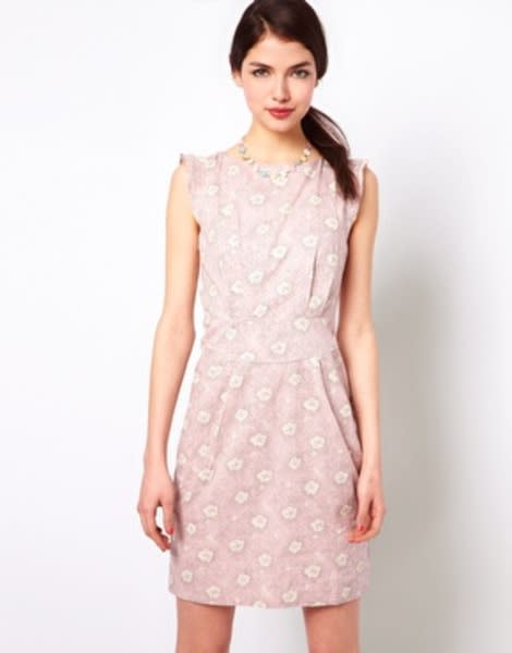 This cream and pink combo in sleeveless form makes for the perfect springtime getup.