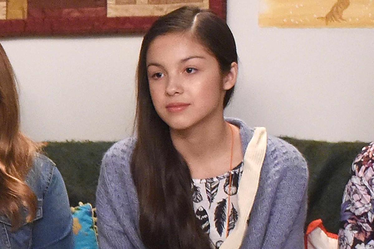 Olivia Rodrigo Should Be an Extra on 'Bridgerton' With Her Grammys