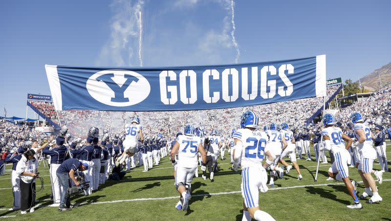 BYU football added a tight end from the junior college ranks, as Ray Paulo signed with the program.