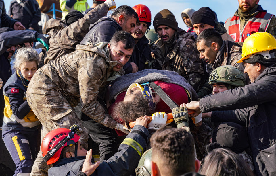 The woman who survived the rubble on the 3rd day of the earthquake on February 8, 2023 in Hatay, Türkiye. (Cemal Yurttas/ dia images)
