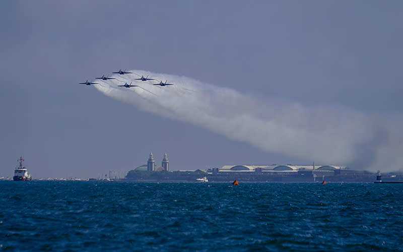 The U.S. Navy Blue Angels perform