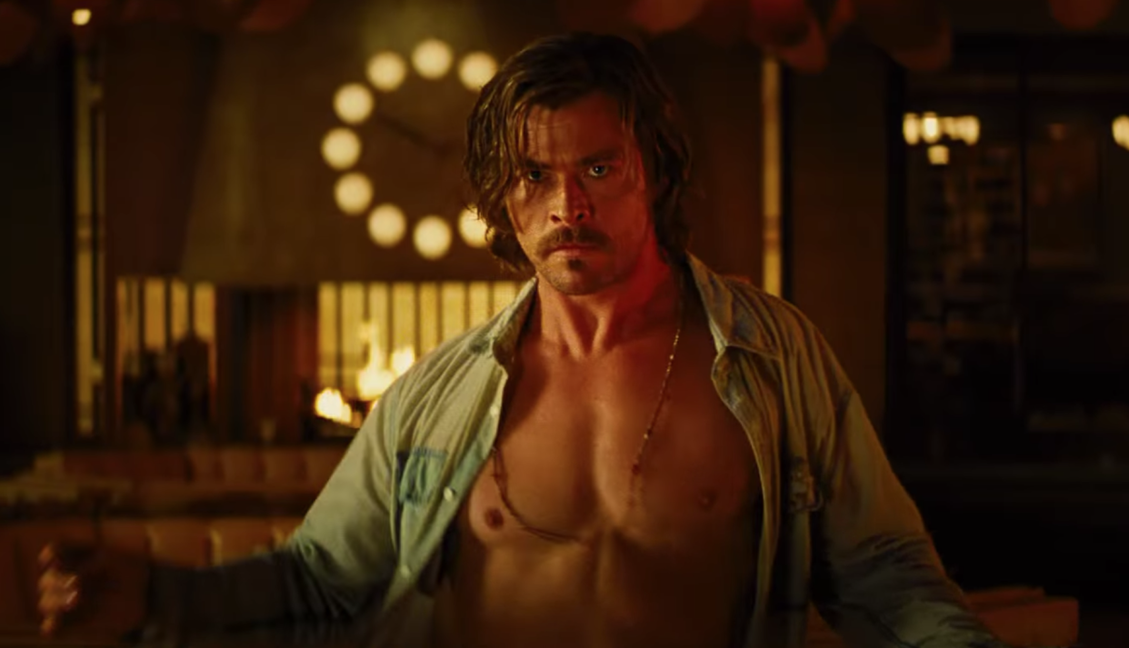 Chris Hemsworth turns to the dark side in the new trailer for <i>Bad Times at the El Royale</i> (20th Century Fox)