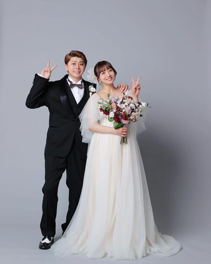 Koume shared their wedding photos on social media