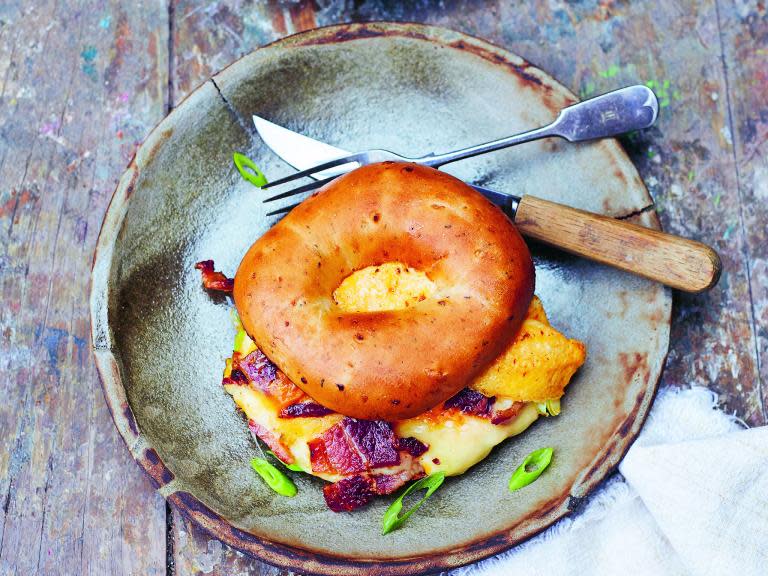 DJ BBQ's The Burger Book: Recipes from the Sunday roast to bacon and cheese omelette