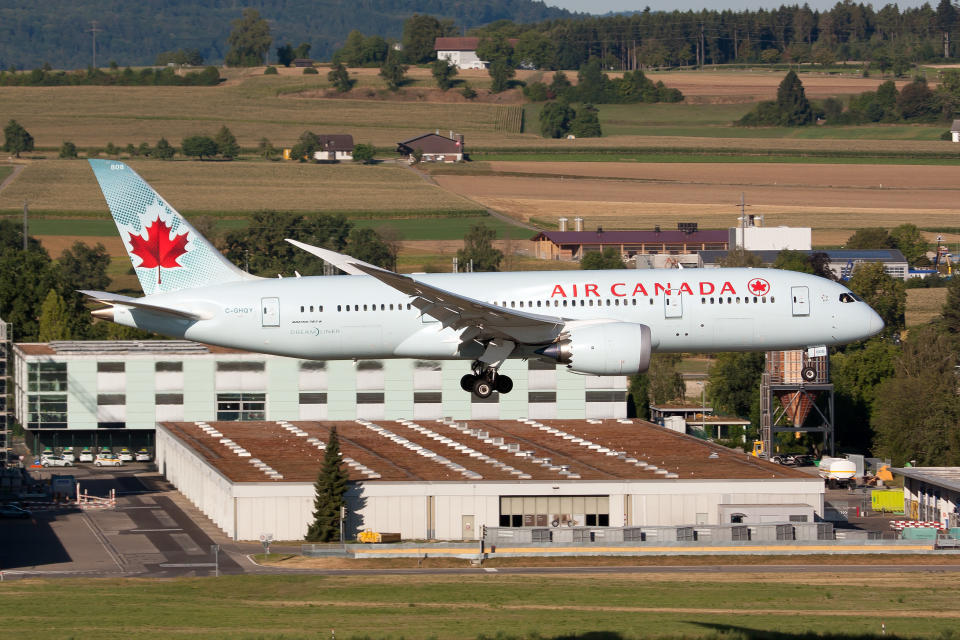 Air Canada’s Boeing 787 Dreamliner will get you to NYC in under 21 hours. Much faster than some competitor routes. Photo: Getty