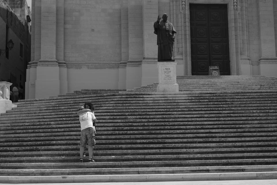 Black and white street photo using the Fujifilm X-S20 Acros Film Simulation