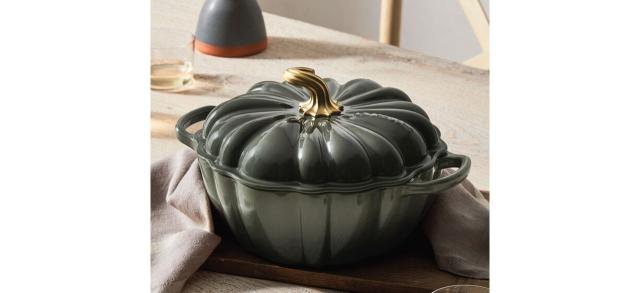 Le Creuset Releases Pumpkin-Themed Cookware For Fall