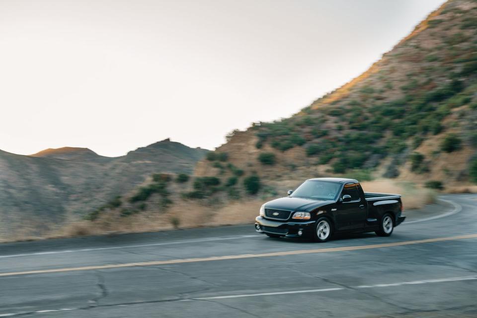 2003 ford f150 lightning