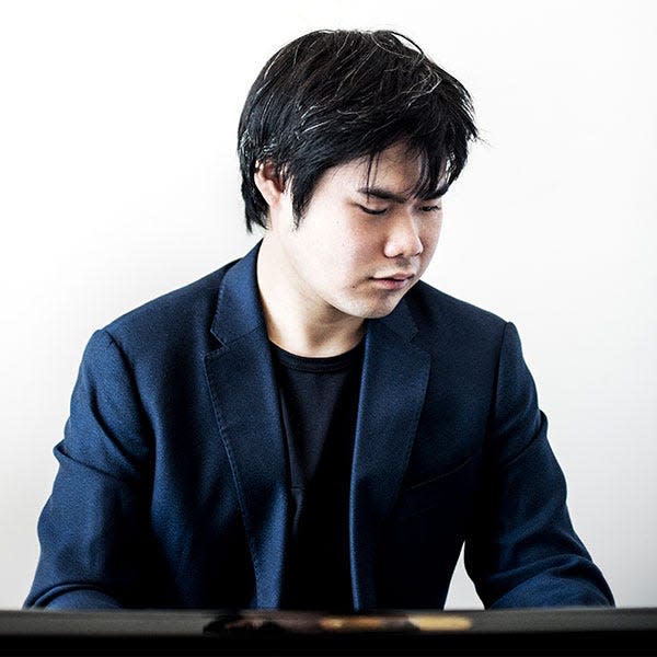 Japanese pianist Nobuyuki Tsujii makes his Sarasota debut in the Sarasota Orchestra’s Masterworks concert “A Romantic Affair.”