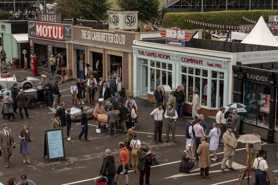 2021 Goodwood Revival Was a Living, Breathing, Moving Museum of Classic Cars