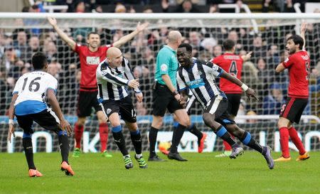 Football Soccer - Newcastle United v West Bromwich Albion - Barclays Premier League - St James' Park - 6/2/16 Newcastle United's Cheick Tiote celebrates scoring a goal which is later disallowed Mandatory Credit: Action Images / Craig Brough Livepic