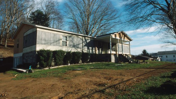 1996 West Virginia home