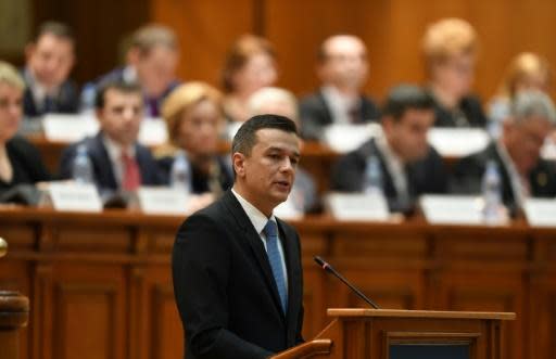 Romania's premier stands his ground as political turmoil deepens