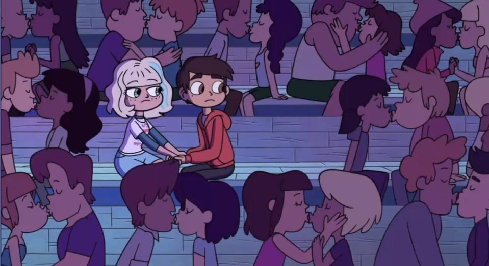 same-sex-animated-kiss