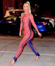 <p>New mom Iggy Azalea turns the sidewalk into a catwalk on Sunday while making her way to a Los Angeles recording studio.</p>