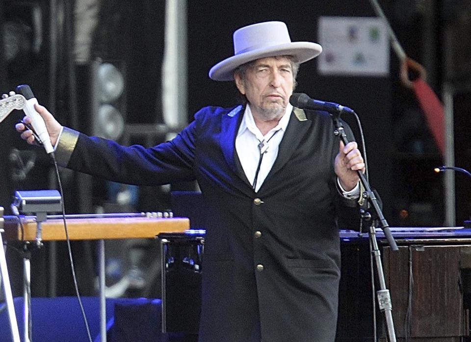 Bob Dylan will do two shows at the Riverside Theater Oct. 11 and 12.