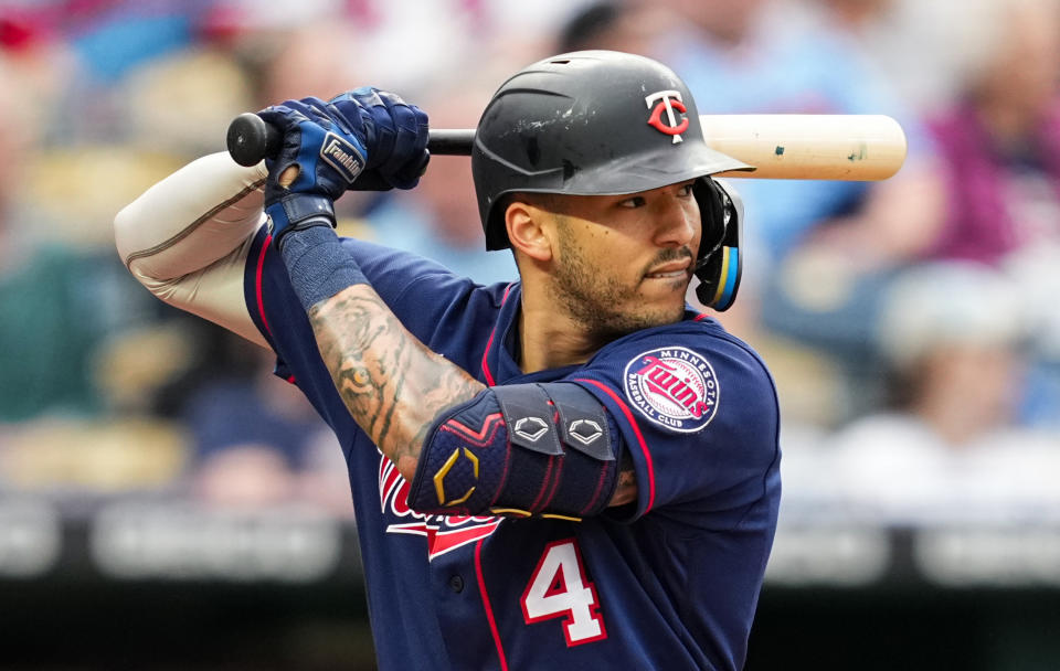 Carlos Correa no es una caída fácil en las ligas de béisbol de fantasía, pero ha sido una decepción en lo que va de la temporada.  (Foto de Jay Biggerstaff/Getty Images)