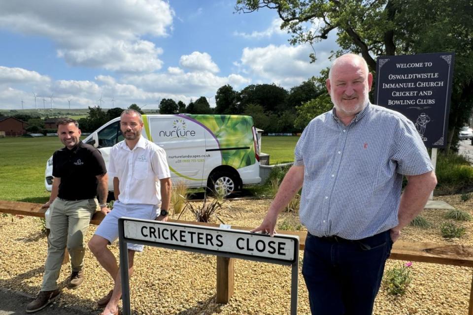 Will Pettit and Stuart Jones from Nurture and Chairman of Oswaldtwistle Immanuel Church Cricket Club Gerard Metcalf <i>(Image: Adam Woodhouse)</i>