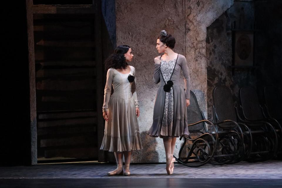 Marijana Dominis, left, and Anna Pelligrino in The Sarasota Ballet’s 2019 production of Kenneth MacMillan’s “Las Hermanas.” Dominis reprises the same role as youngest sister, and Pelligrino switches roles to play the eldest sister.