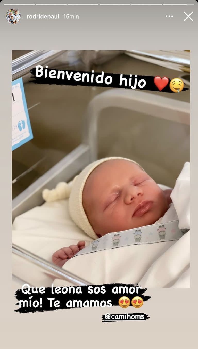 La bienvenida de De Paul a su hijo