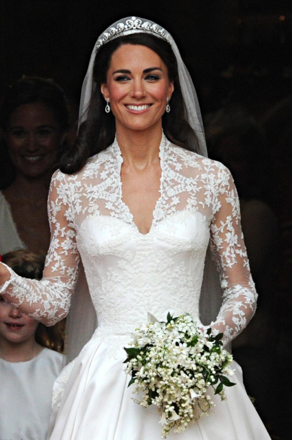 Kate Middleton wears the Cartier Halo Tiara on her wedding day in 2011 (AFP/Getty Images)