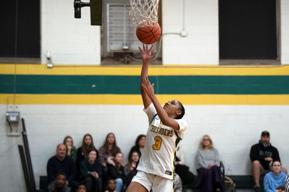 Lansdale Catholic sophomore Sanyiah Littlejohn shoots against Bonner and Prendergast Catholic at Lansdale Catholic High School on Tuesday, Jan. 10, 2023.