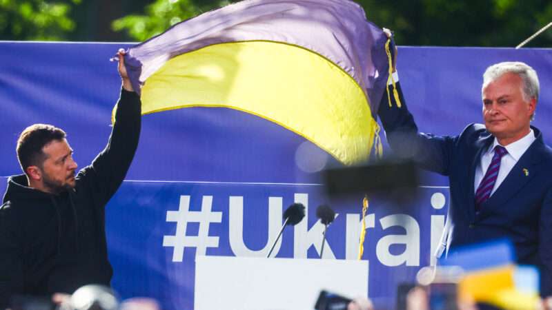 Zelenskyy raises the Ukraine flag for NATO