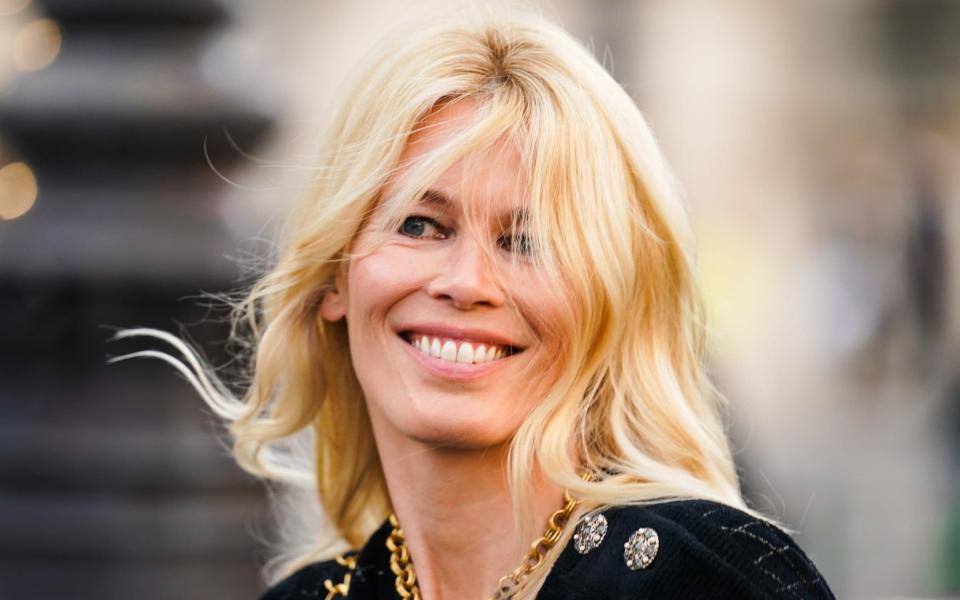 Claudia Schiffer is seen outside a tribute to Karl Lagerfeld at Grand Palais, during Paris Fashion Week - Edward Berthelot/Getty Images Europe