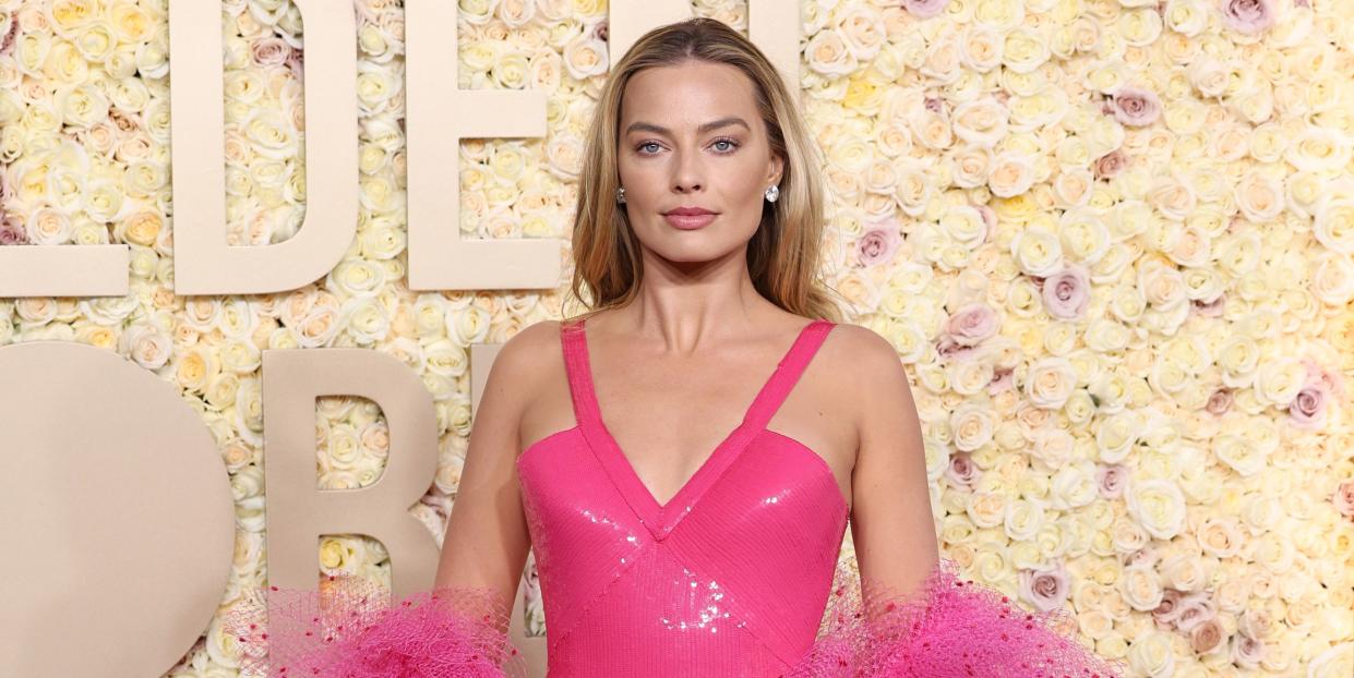 beverly hills, california january 07 margot robbie attends the 81st annual golden globe awards at the beverly hilton on january 07, 2024 in beverly hills, california photo by kevin mazurgetty images