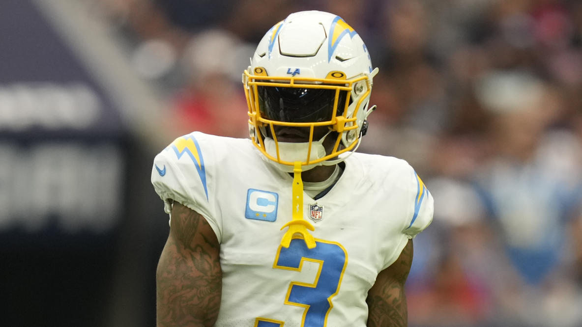 Chargers Make Decision On Derwin James Before Kickoff - The Spun: What's  Trending In The Sports World Today