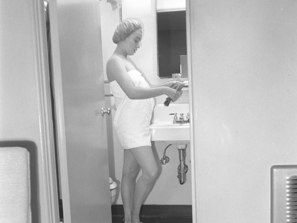 marilyn monroe November 08, 1952(2)