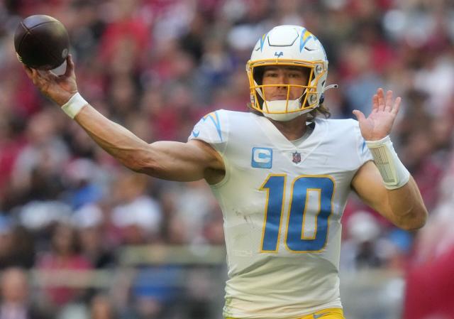Chargers' Justin Herbert drops injury update after labrum surgery