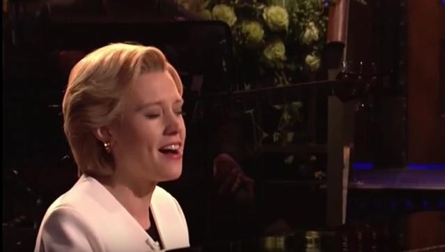 Kate sang “Hallelujah” as Hillary Clinton on 'SNL' and there too many reasons to