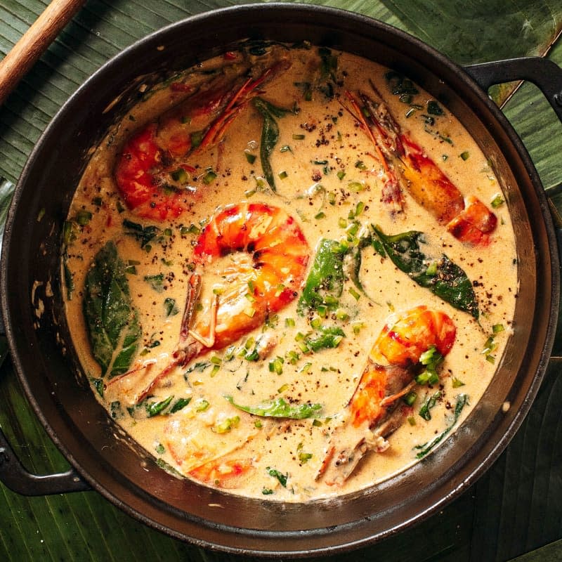 Ginataan Na Sugpo (Prawns with Coconut Milk)