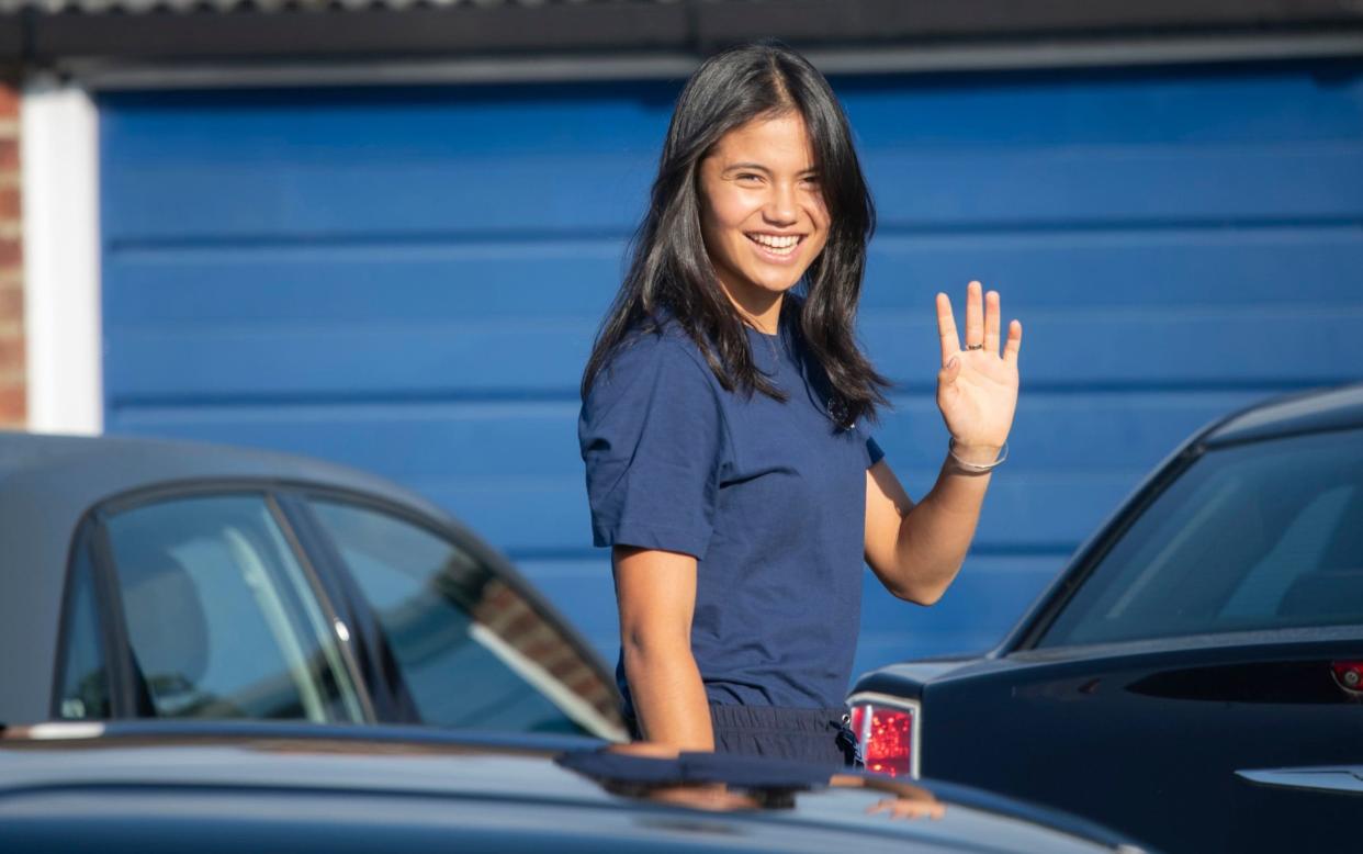 The winner returns Emma Raducanu is reunited with her father Ian as she arrive at her south London home. Bromley 16th September 2021 - Brand Emma Raducanu makes next move to break into the Chinese market - DAVID ROSE