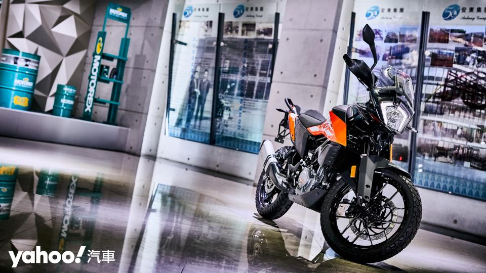 2021 KTM Adventure大軍壓境！入門中量級全都要宰制！