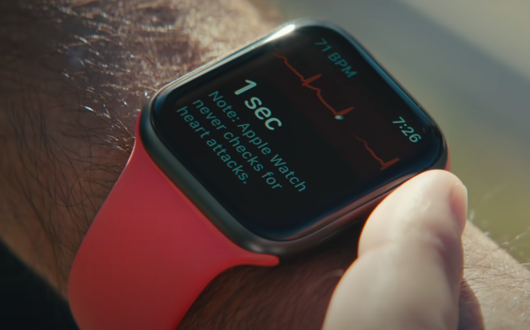 蘋果傳出今年將推出最新的Apple Watch Series 7，體溫測量和血糖偵測預計明年以後才會亮相。   圖：擷取自Apple Youtube