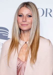 Gwyneth Paltrow Details Lingering Symptoms From Secret COVID-19 Battle