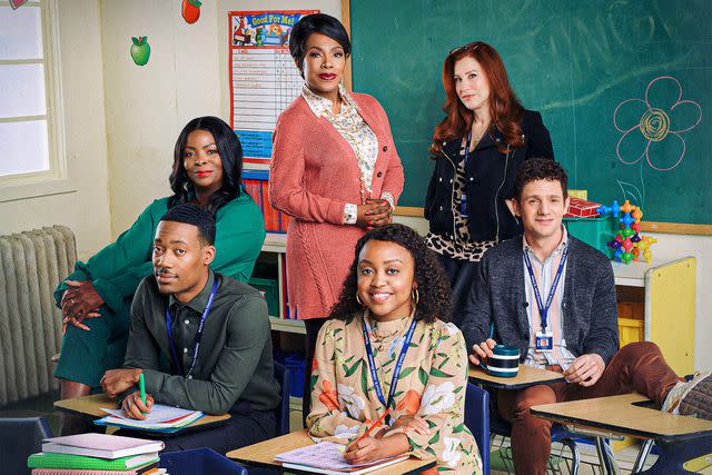 Pamela Littky/ABC via Getty Images Tyler James Williams, Janelle James, Sheryl Lee Ralph, Quinta Brunson, Lisa Ann Walter, and Chris Perfetti on 'Abbott Elementary'