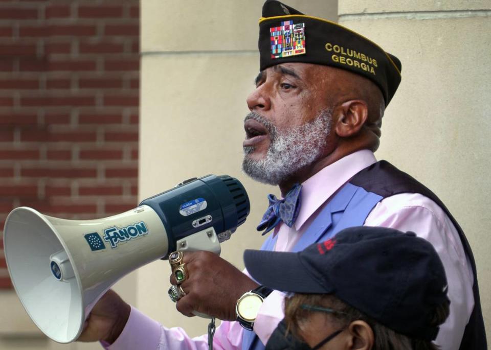 Marvin Broadwater Sr. speaks Tuesday night during a rally outside the City Services Center in support of Columbus Police Chief Freddie Blackmon. 03/28/2023