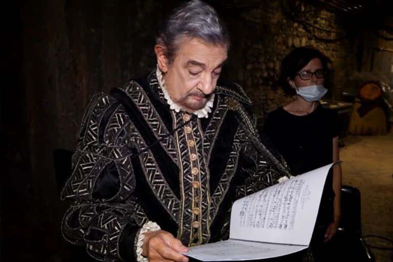 “Mito destrozado”: la prensa italiana y la orquesta de la Arena di Verona estallaron contra Plácido Domingo tras dos fallidas presentaciones